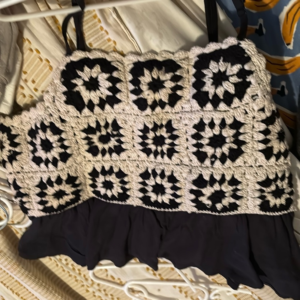 Lucky brand crochet top